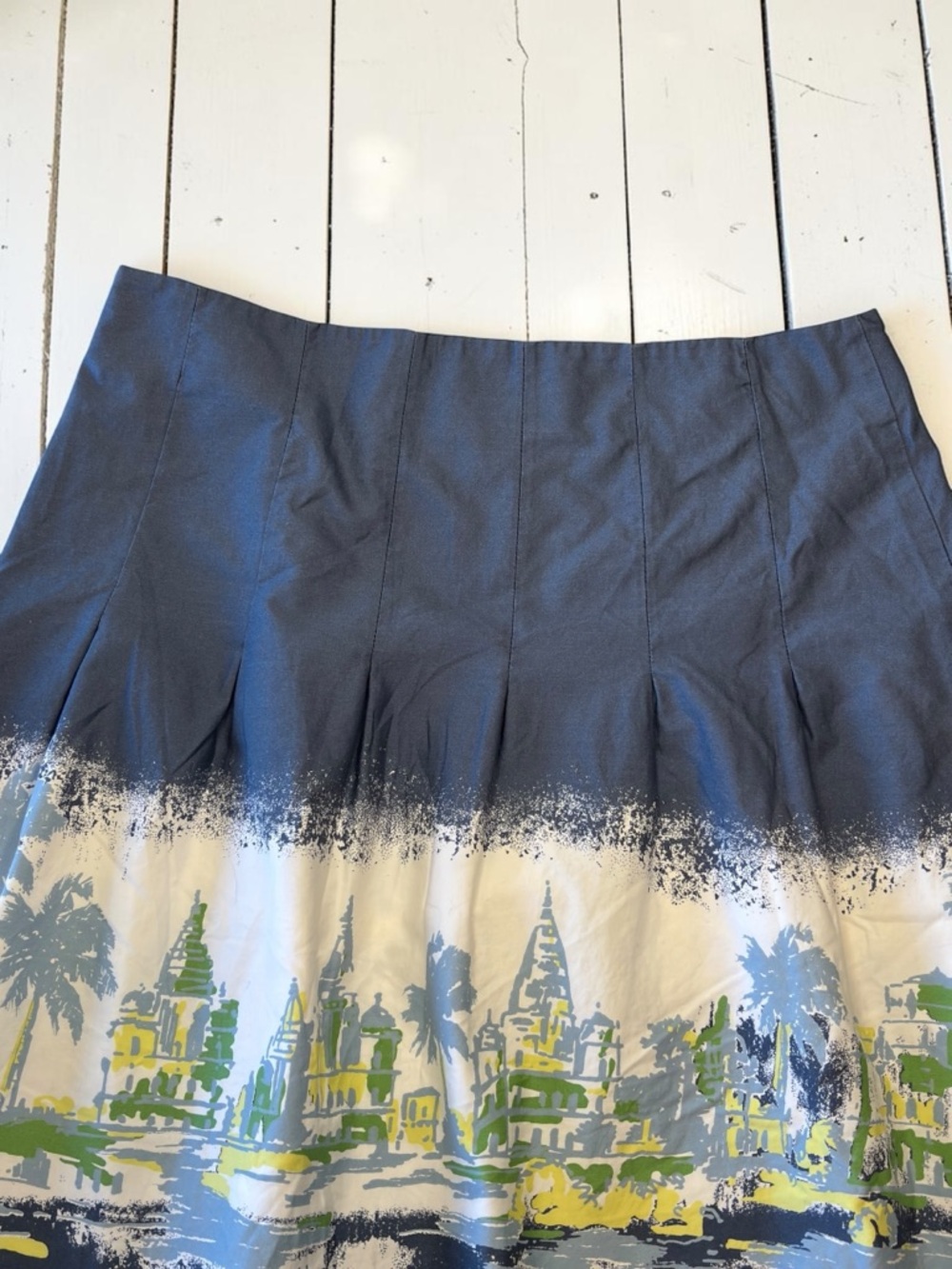 Old Navy Navy Blue Printed Skater Skirt with Cream & Green Border - Picture 5 of 9